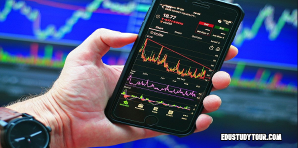 Sibuk Bukan Alasan, Investasi Kini Bisa Dilakukan di Mana dan Kapan Pun